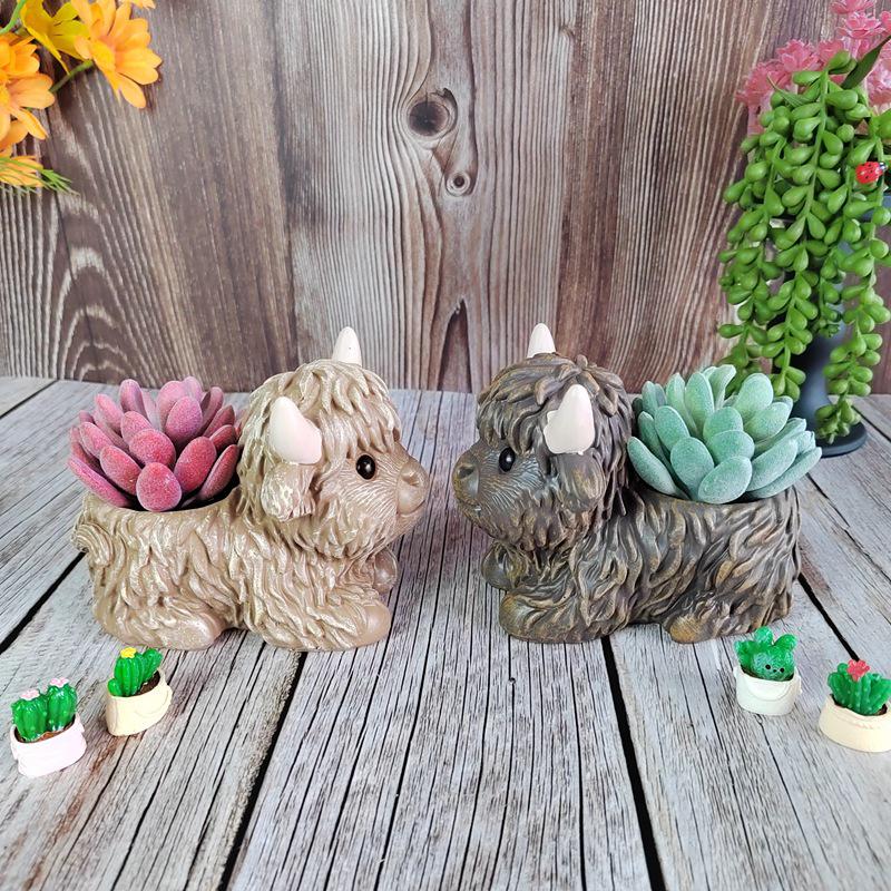 Plateau Yak Resin Statue Ornament