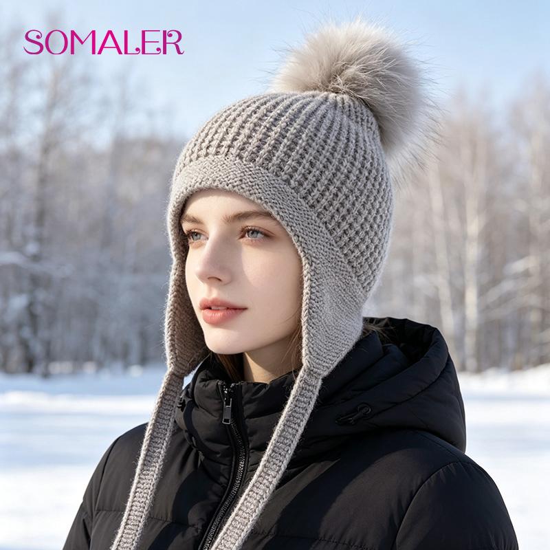 SOMALER Women‘s Winter Knitted Wool Hat with Pompom Hip Hop Style Casual Beanie