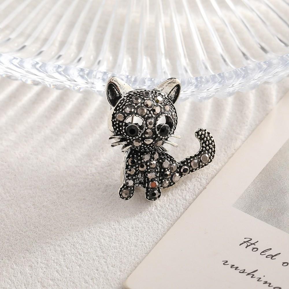 Cute Crystal Cat Brooches Zircon Vintage Brooches Suits Accessories Cat Badge Pins Ornament