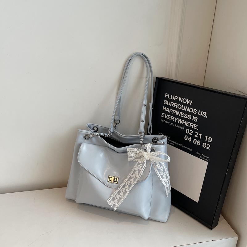 Korean version bag crossbody women's versatile underarm bag 2025 new simple commuter shoulder bag large capacity tote bag