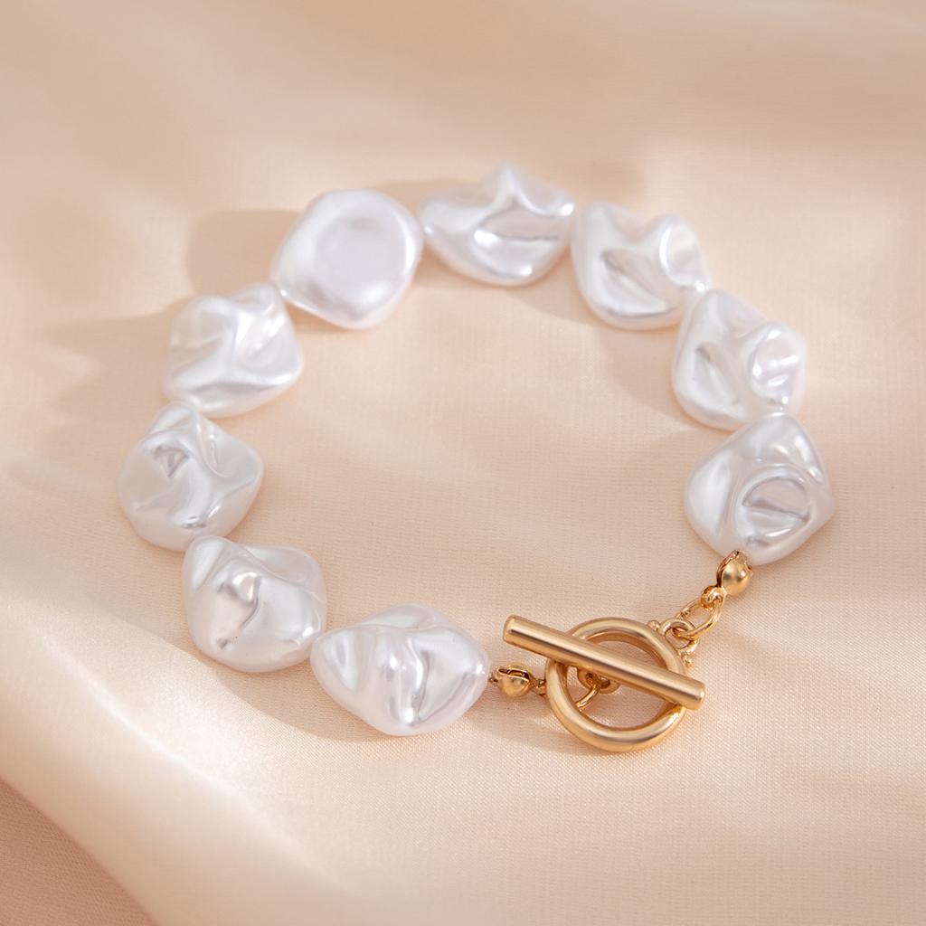 Fashion Irregular Special-shaped Pearl Necklace, Light Luxury Metal Collarbone Chain Set