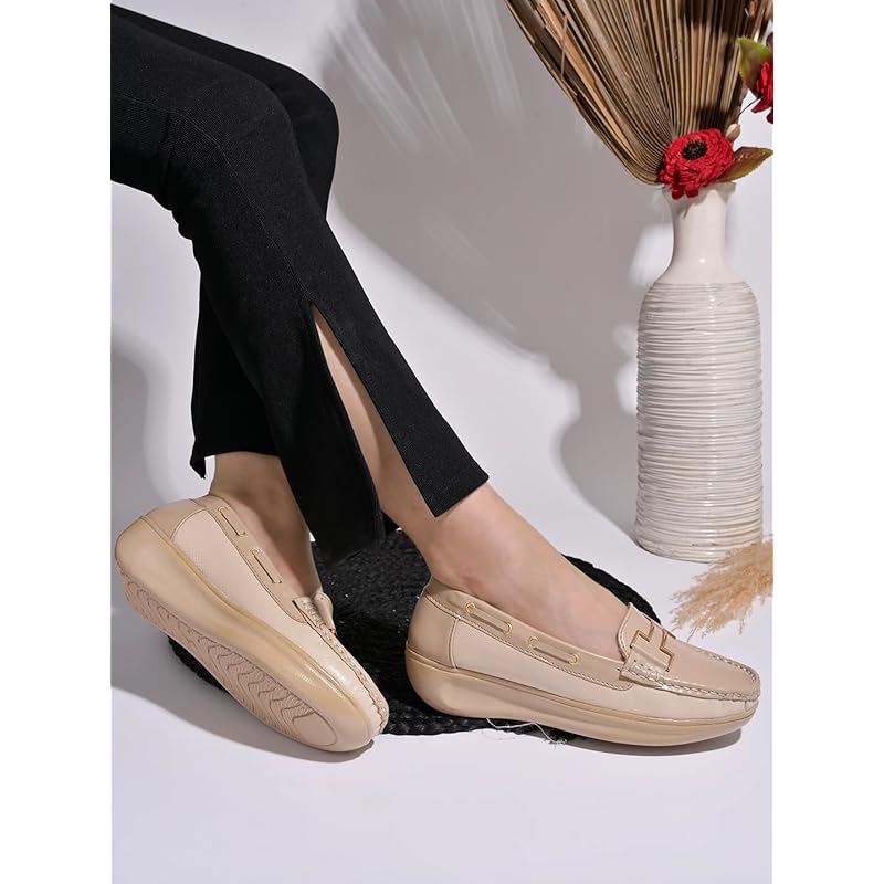 Shoetopia Upper Buckle Detailed Beige Loafers For Girls & Gilrs-Eu41 8 UK бронзовый