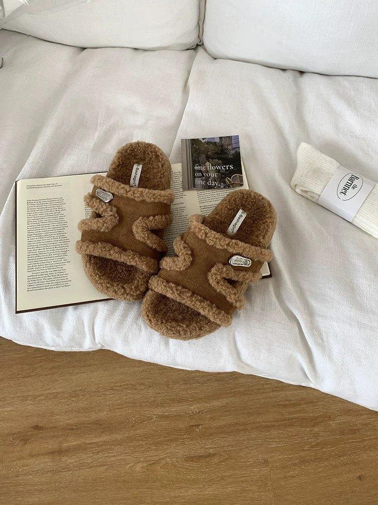 2025 autumn new French outer wear fashion fluffy slippers femininity soft bottom velvet thermal cotton slippers