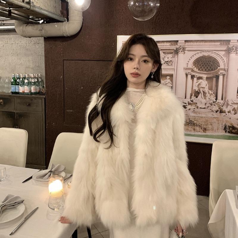 Eco-friendly fur coat, environmentally friendly in autumn and winter, young medium and long daughter gold thickened warm wool coat