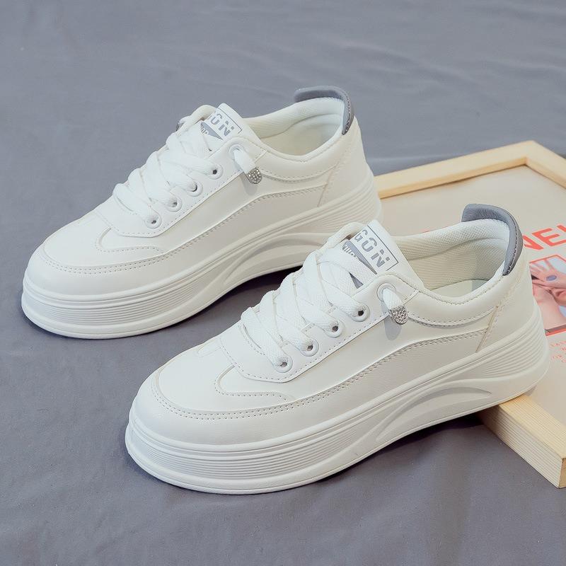 Spring new little white shoes women's shoes student breathable versatile board shoes soft sole spring and autumn