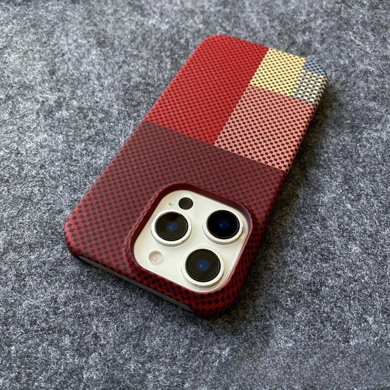 Applicable To iPhone17promax Carbon Fiber Pattern Mobile Phone Case Half Pack Magnetic Suction Apple 15 Ultra-thin PC Anti-drop Sheath