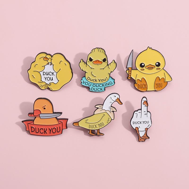 Cheerful Duck Yellow Brooch Playful Cartoon Animal Pin For Individual Style