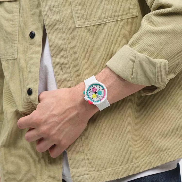 Swatch Unisex 47mm Weiße Uhr SB06W100 SB06W100