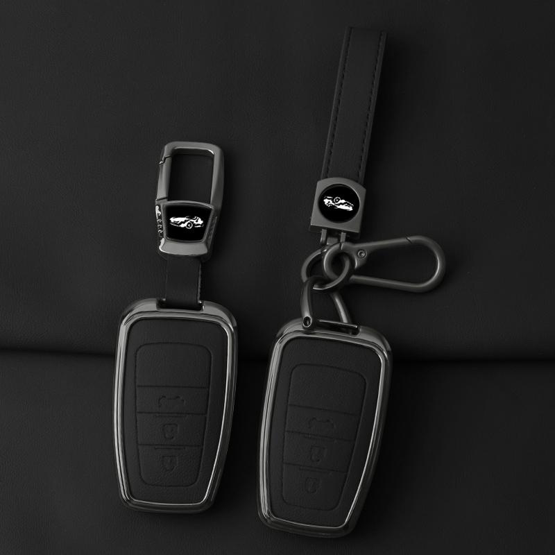 Metal Leather Car Key Case Cover For Toyota Prius Camry Corolla CHR C-HR RAV4 Land Cruiser Prado Protected Shell Keychain Fob