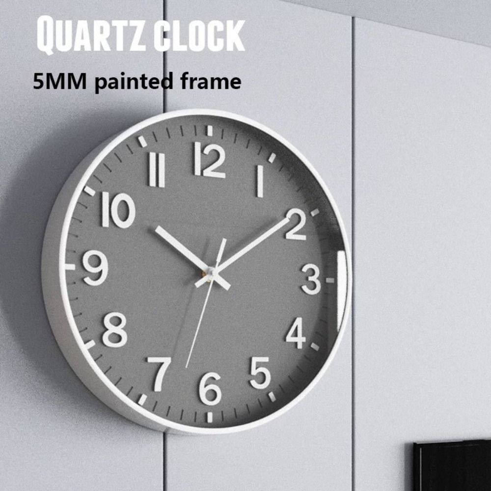 Silent Quartz Wall Clock Round Mute Clock Living Room Decoration Digital Clock  Cafe
