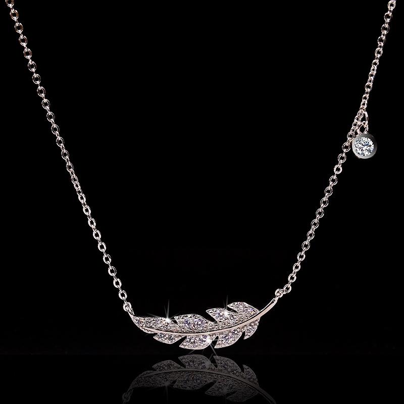 Delicate Female Clavicle Chain 925 Sterling copper Feather Leaf Micro Pave Dazzling AAA Zircon Pendant Necklace for Women