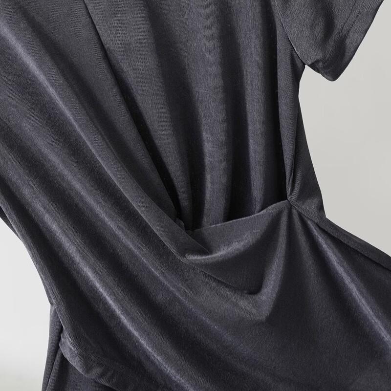 T-shirt à manches courtes et col rond pour femme avec perles