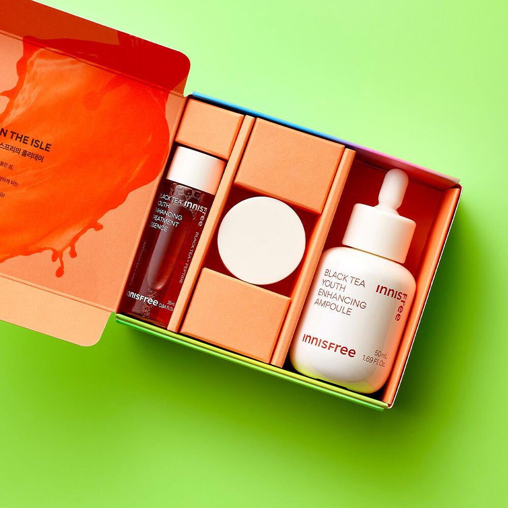 INNISFREE Black Tea Youth Enhancing Ampoule Holiday Set