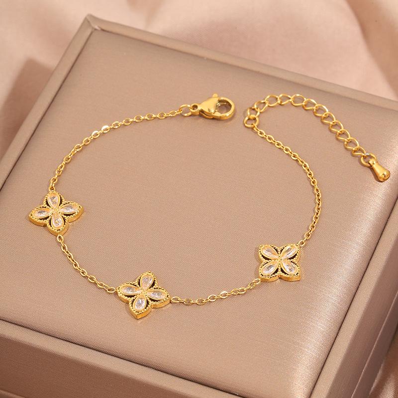 Popular bracelet, titanium steel does not fade, love zircon bracelet, high-end female light luxury niche bracelet, bracelet.