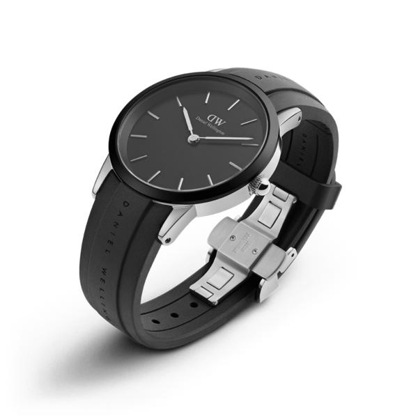 DANIEL WELLINGTON ICONIC MOTION 10ATM Sports Rubber Band Waterproof Watch 40mm,Korean Popular Watches