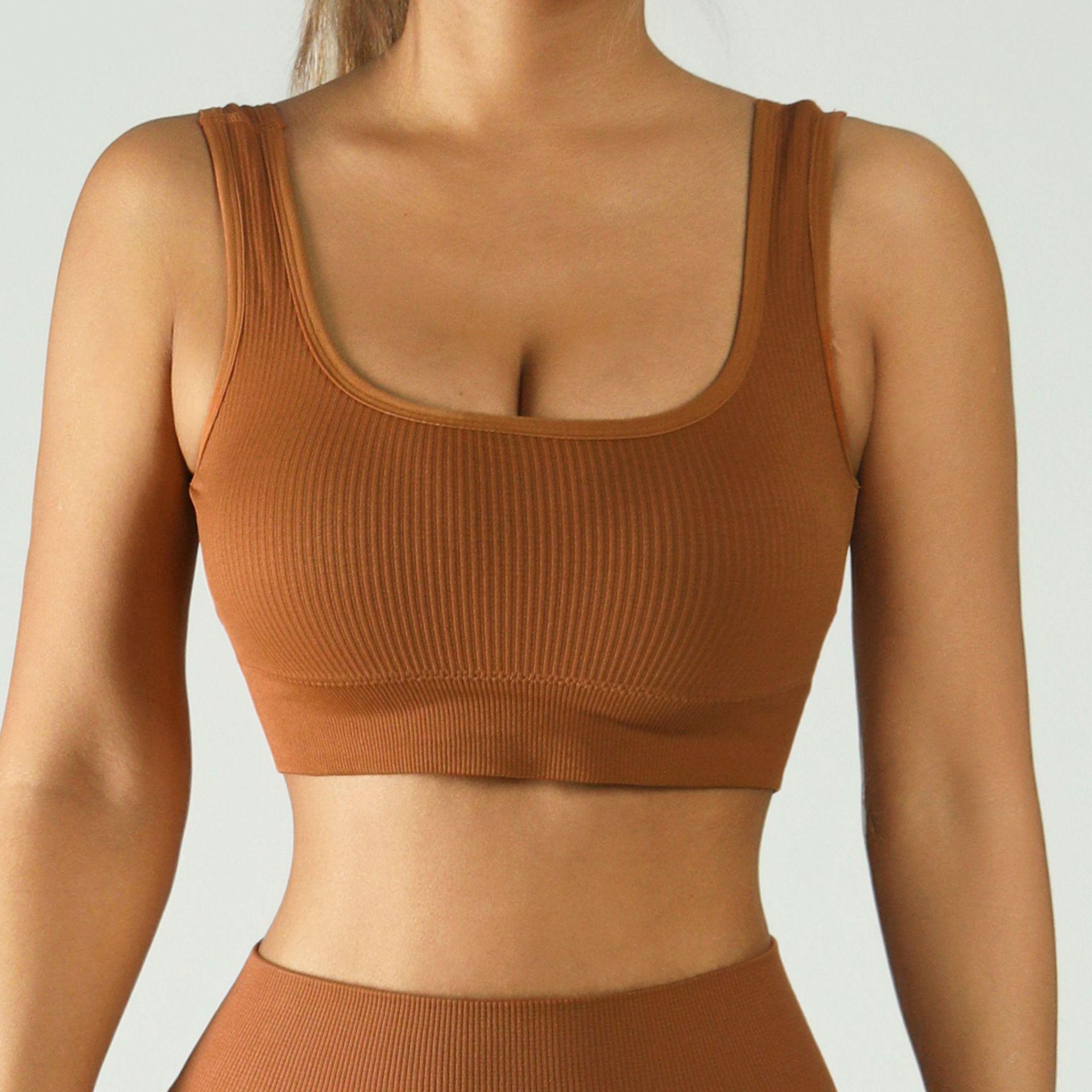 

Classic Ribbed Yoga Tank with Chest Pads - U-Neck Sports Bra Large