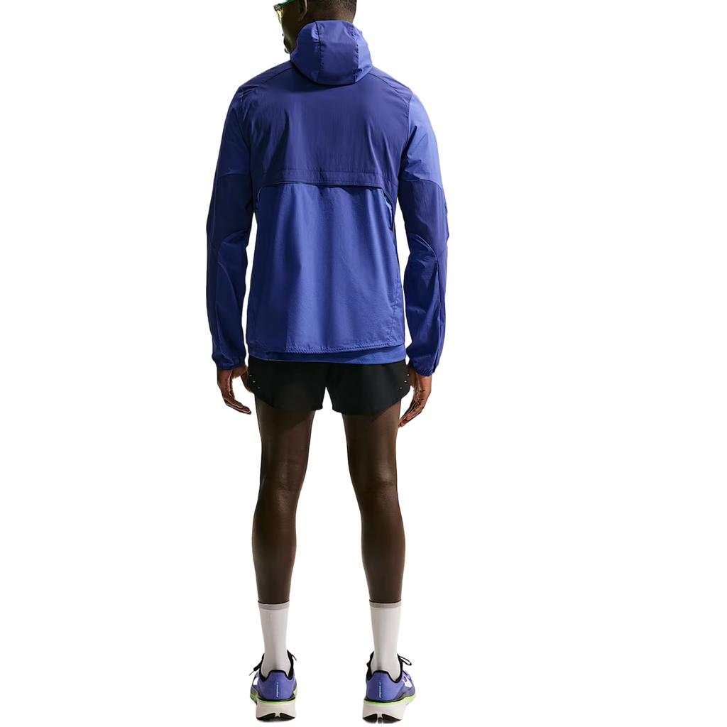 Nike Water-Resistant Zippered Hooded Reflective Jacket Men jackets IF2368-455