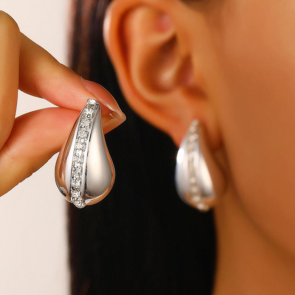 Teardrop Stud Earrings: Versatile European & American Fashion for Women