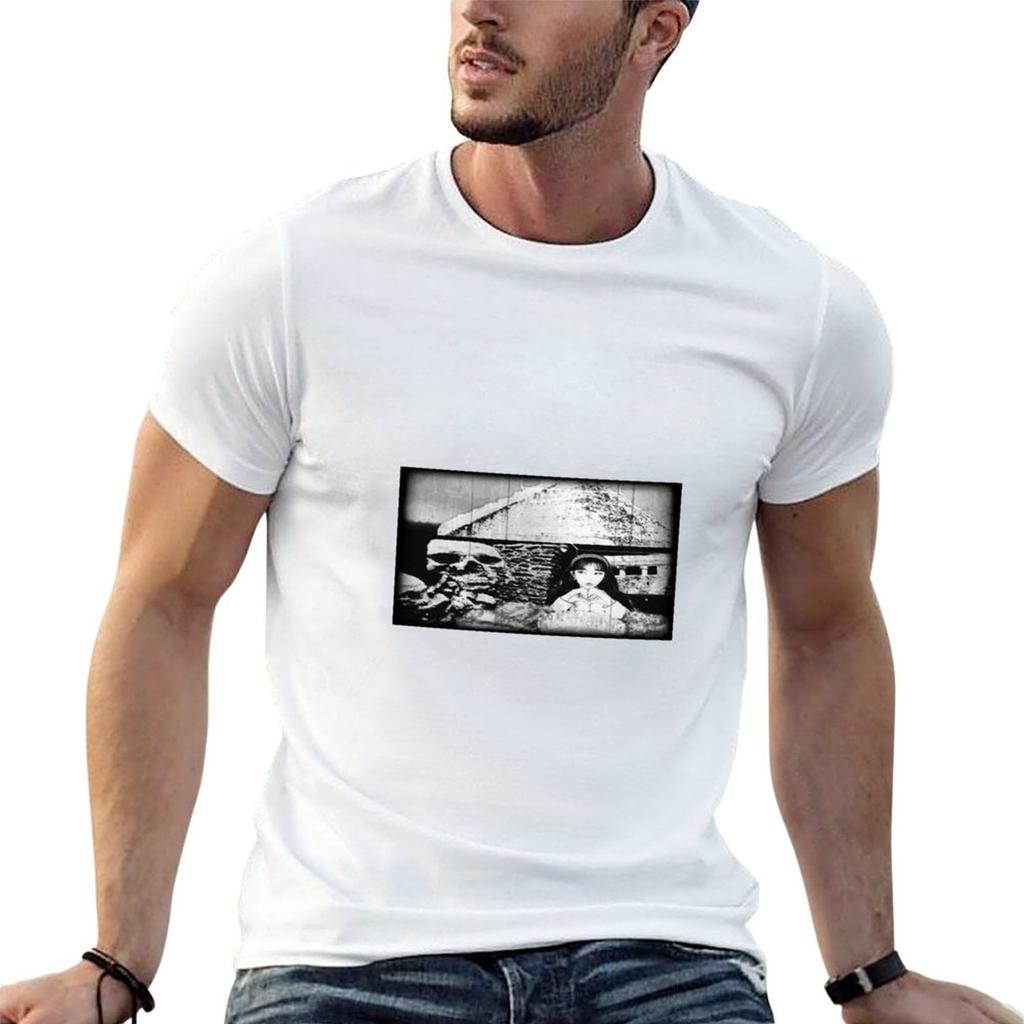BILLLIE TSUKI CREATURE LORE PHOTOGRAPH T-Shirt t shirts cotton 100% black cotton t-shirt plain