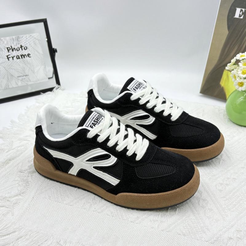 Lightweight German training shoes women's soft soles 2025 spring new shoes versatile chic niche Forrest Gump casual sports shoes