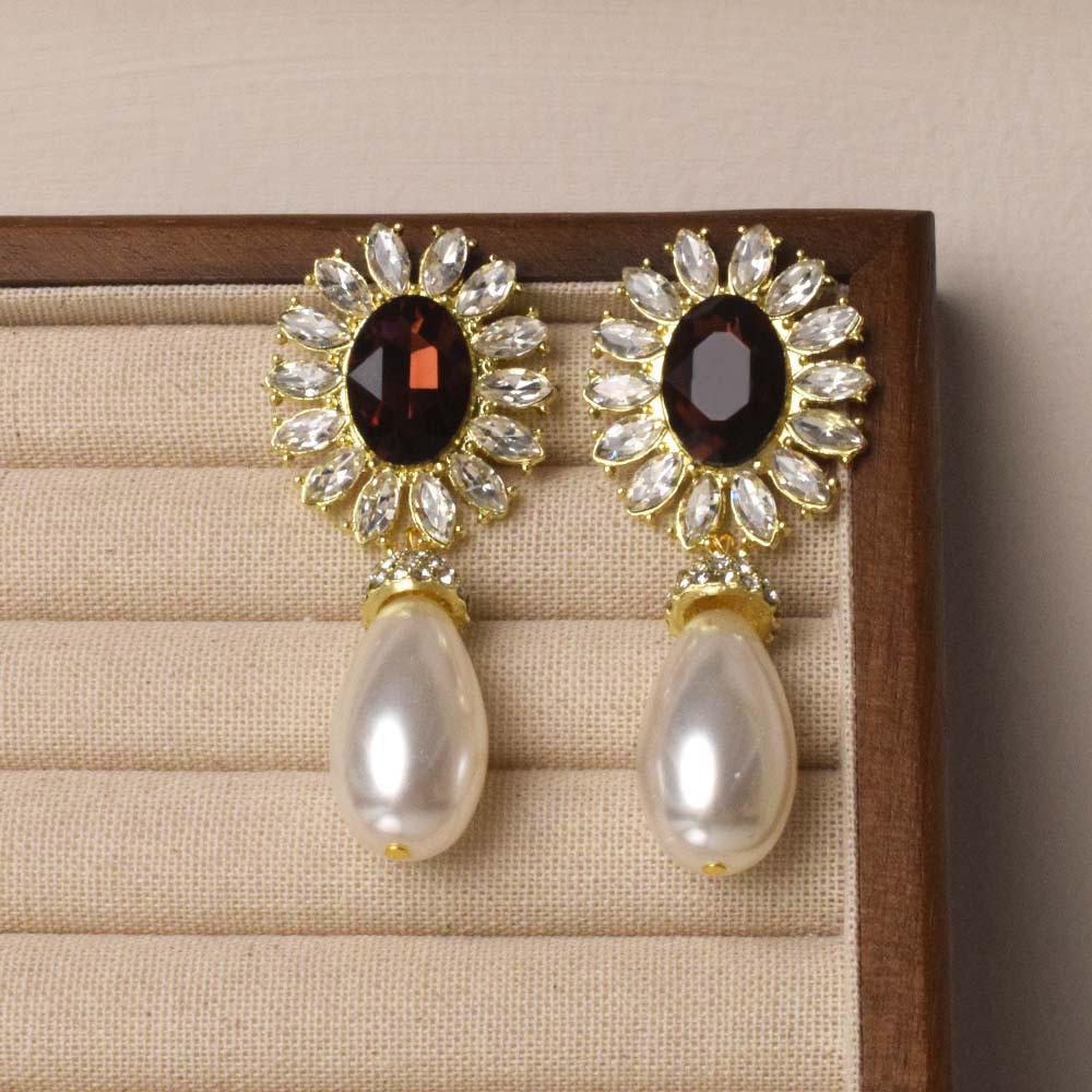 

French Vintage Pearl Necklace & Earring Set with Diamond Accents