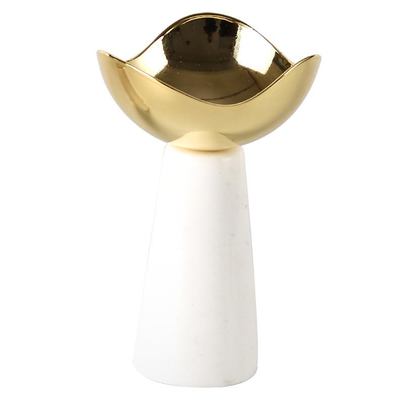 

Легкий роскошный высокий поднос для чая, журнальный столик, тарелка для закусок, тарелка для сухофруктов, маленькая тарелка для фруктов, модель комнаты, украшения для отелей и гостевых домов