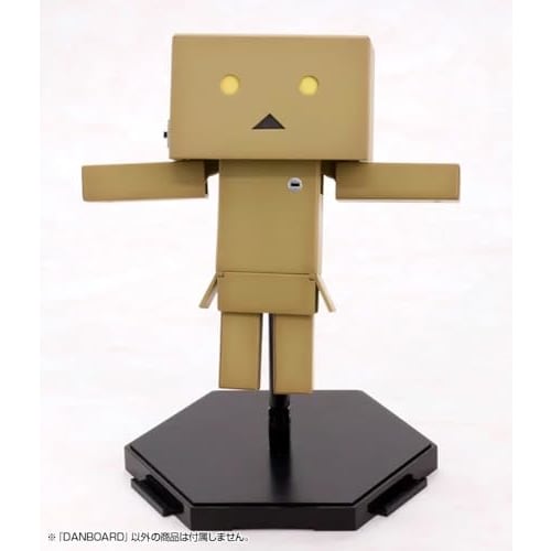Kotobukiya Yotsuba&! DANBOARD Non-scale Plastic Model, Approximately 125mm Tall