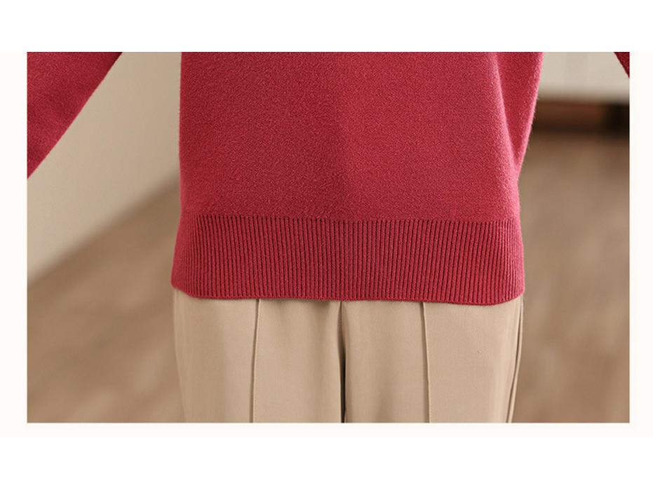 Middle-aged Women's Plus Velvet Knitted Sweater - Winter Base Shirt for Autumn & Winter