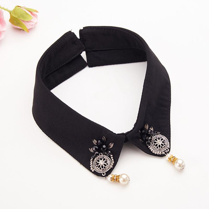 Retro Rhinestone False Collar Neckline Women Lapel Fake Collar Woman Embroidery Removable Detachable Tie Clothing Accessories