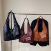 Winter new fashion casual large capacity tote bag women's shoulder retro messenger bag commuter women's bag
