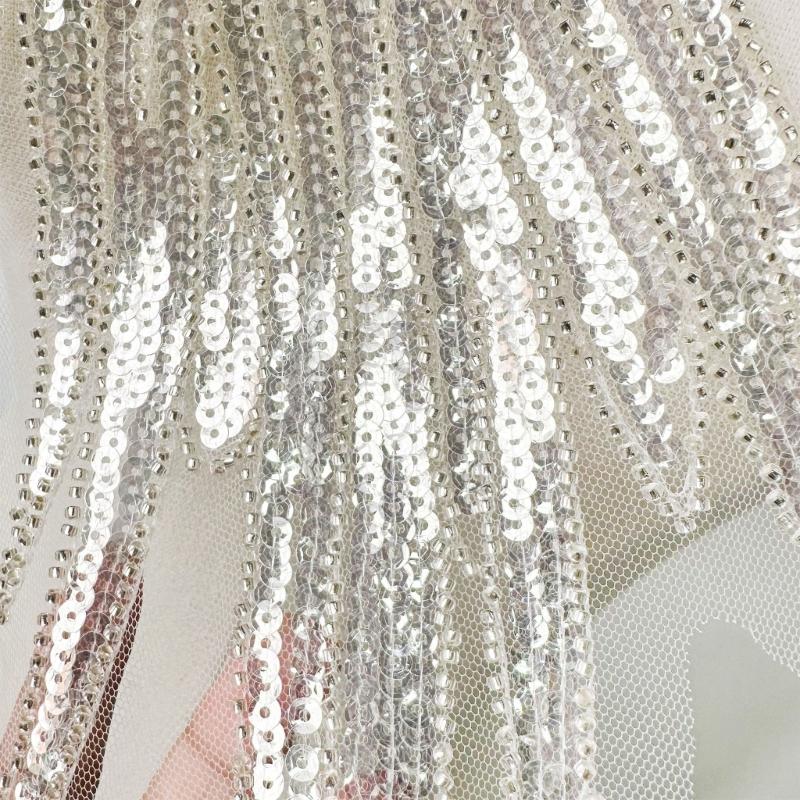 1pair Stylish Embroidered Angel Wing Patches Fashion Women Shoulder Decorations for Casual Wear and Event Dressing