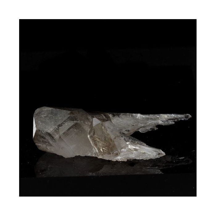 Quartz fumé 145.9 carats