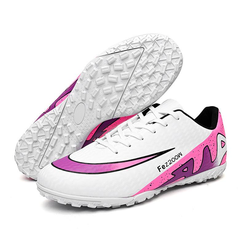 Overseas men's and women's low-top breathable football shoes indoor and outdoor sports shoes professional competition shoes