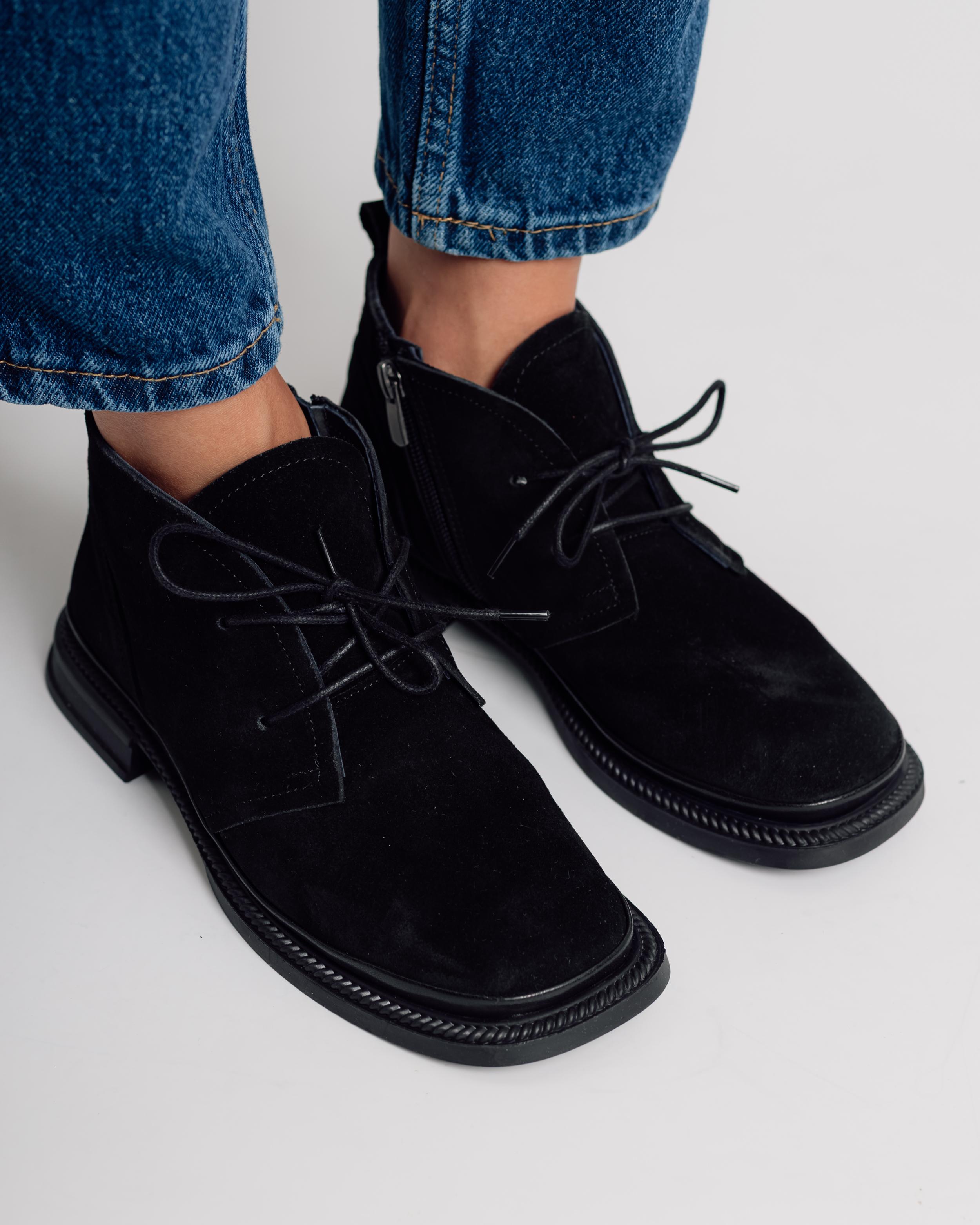 

Autumn boots Krula 198104 37 black suede 37 чорний