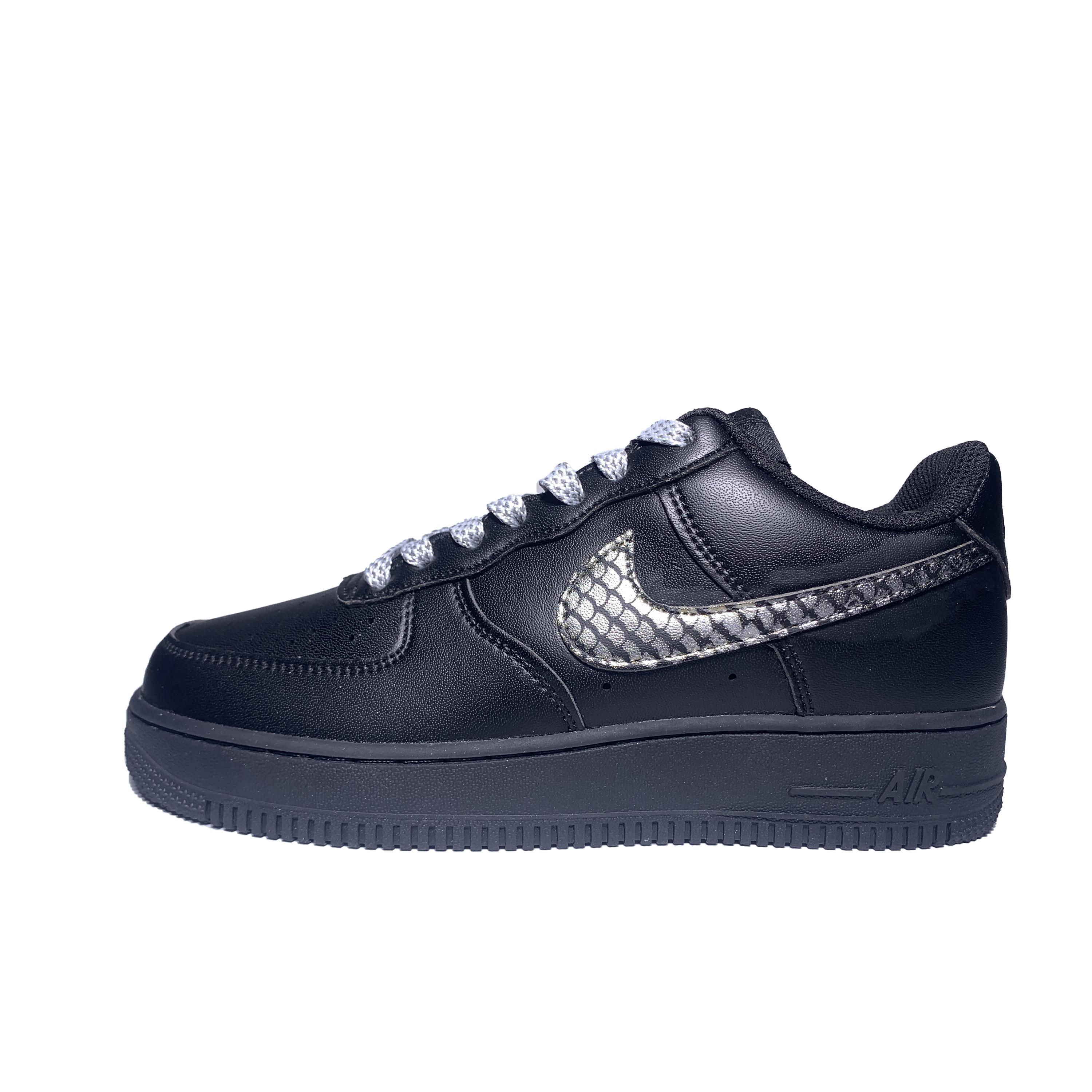 

Nike Air Force 1 Coverage Slip Resistant And Abrasion Resistant Low top Skateboard Shoes Men s Black CW2288-001(Team716-) 45