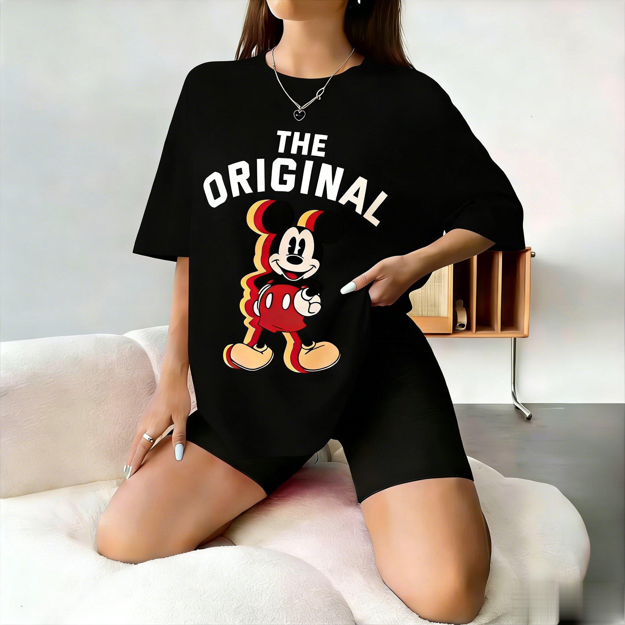 

Disney Original Vintage T Shirt Women Man Oversized Cotton Streetwear Tops 2026 Summer Casual Tee Micky Graphic Print Loose Y2k 4XL