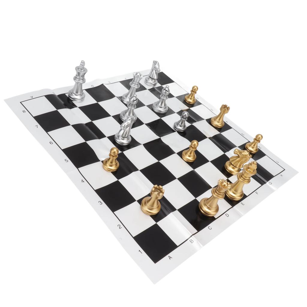 International Chess Set Wearproof International Chess Pieces Board Set with Storage Iron Box for