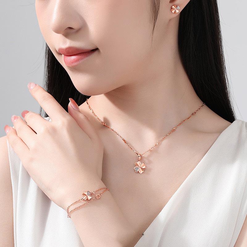 Double-Sided Lucky Four-Leaf Clover Pendant Necklace In S999 Sterling Silver - Versatile Clavicle Chain Gift for Girlfriend