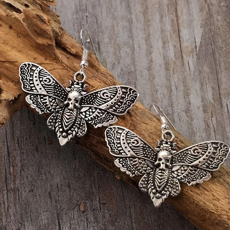 Gothic Vintage Skull Moth Ear Hoops For Women Girls Fashion Witch Jewelry Accessories Gift Charm Pendant Earrings