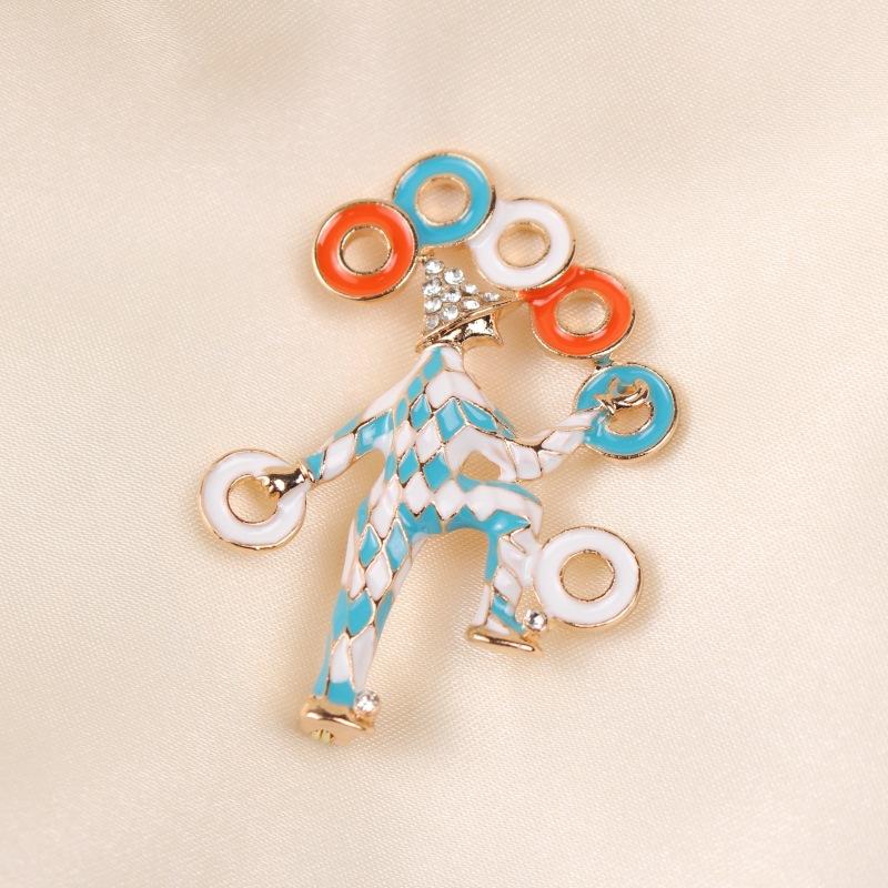 Vintage Circus Series Enamel Oil Drip Diamond Clown Silk Scarf Buckle Replica Brooch