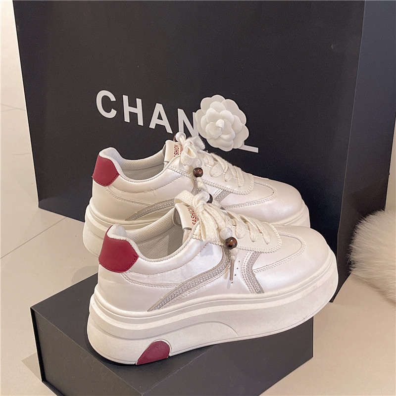 

Platform women s autumn new small height increase fashionable versatile student sports and leisure shoes 35