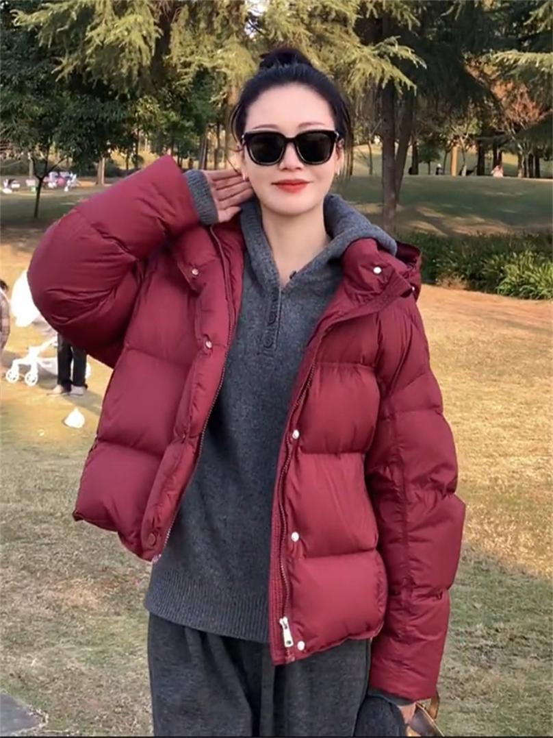 

Женская зимняя толстая пуховая куртка с капюшоном премиум-класса 2024 Large красный