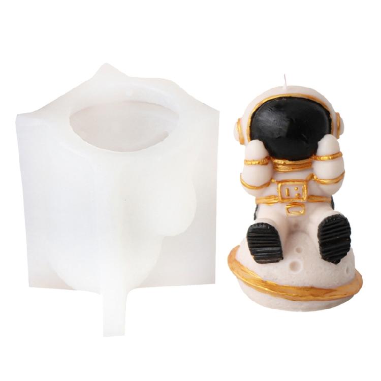 Astronaut Silicone Candle Molds Soap Silicone Molds for Making Candle Soap Home Decorations Epoxy Resin Silicone Molds