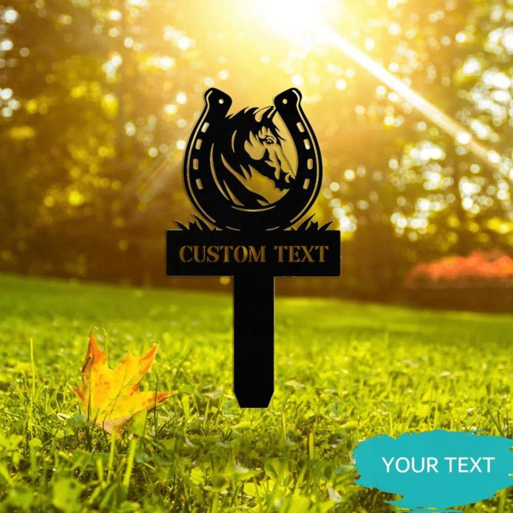 

Customizable Metal Horse Memorial Yard Sign, Outdoor Garden Plaque, Sturdy Horseshoe Grave Decor, Wall Sculpture for Farm Rustic Tribute 12inch/30cm