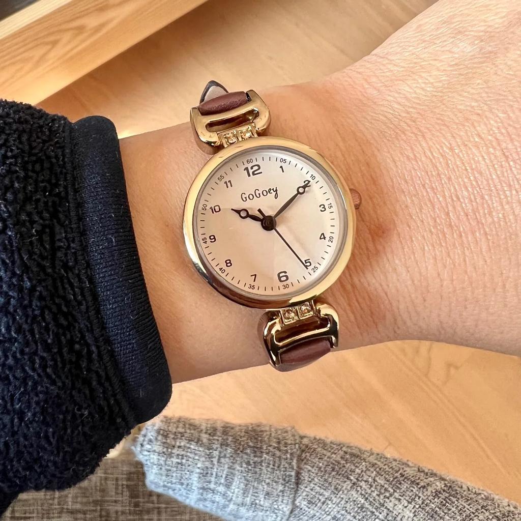 Retro Uhren für Damen  Luxus Quarz Armbanduhren mit kleinem Zifferblatt für neue Studenten Reloj Damenuhren Design Temperamentuhren