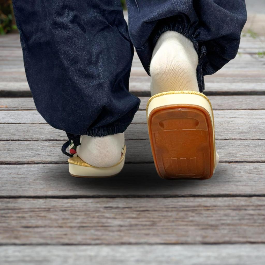 Sandales Geta Edoten, Fabriquées au Japon, Semelle Tatami Jaune, Bride à Motifs, Shippo Vert, Taille LL