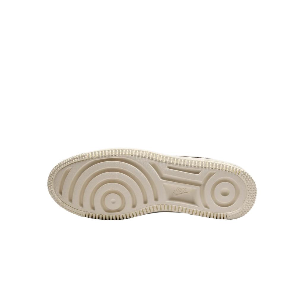 New Nike Air Force 1 Slip Resistant And Breathable Low Top Skateboard Shoes Women's Brown AR5339-004