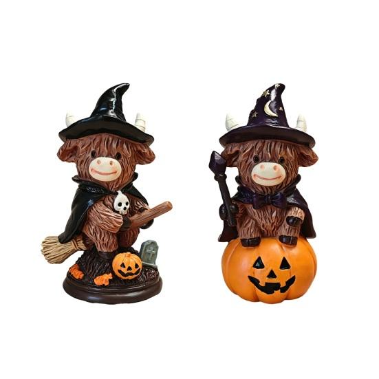 Highland Cow Figurine, Halloween Witch Pumpkin Skull Cow Statue, Resin Scottish Ornament for Calf Lovers, Shelf, Tiered Tray, Mantel, Tabletop Decor