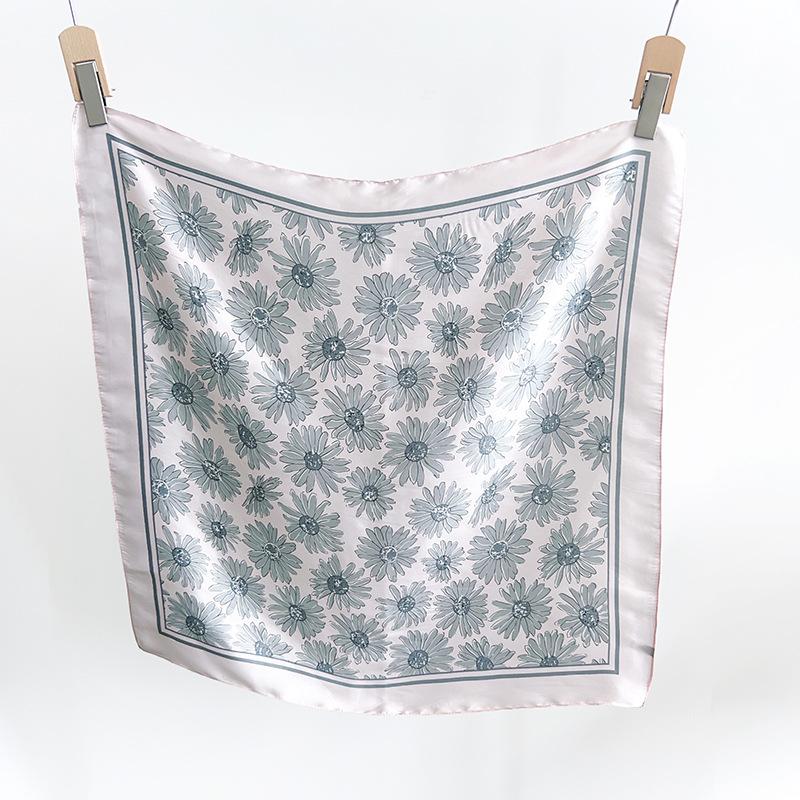 Korean Version Design Small Daisy Small Square Scarf Women's Silk Scarf Summer Thin Versatile Decorative Neck Small Scarf Headband