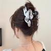 1pc Sparkling Pleated Fabric Cloud Bubble Grip Clip for Women's High-end Feeling, Large Shark Clip Hair Accessory
